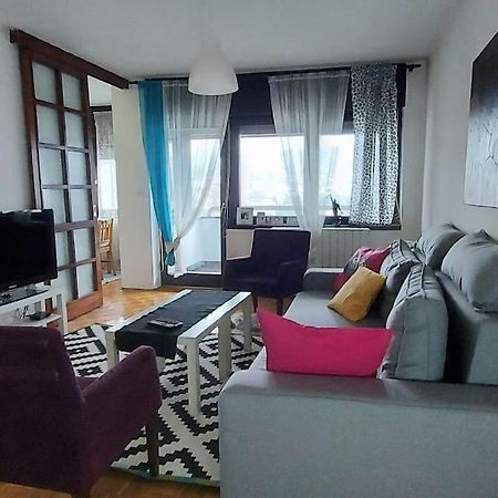 Ms Apartmani Jupiter Tuzla Esterno foto