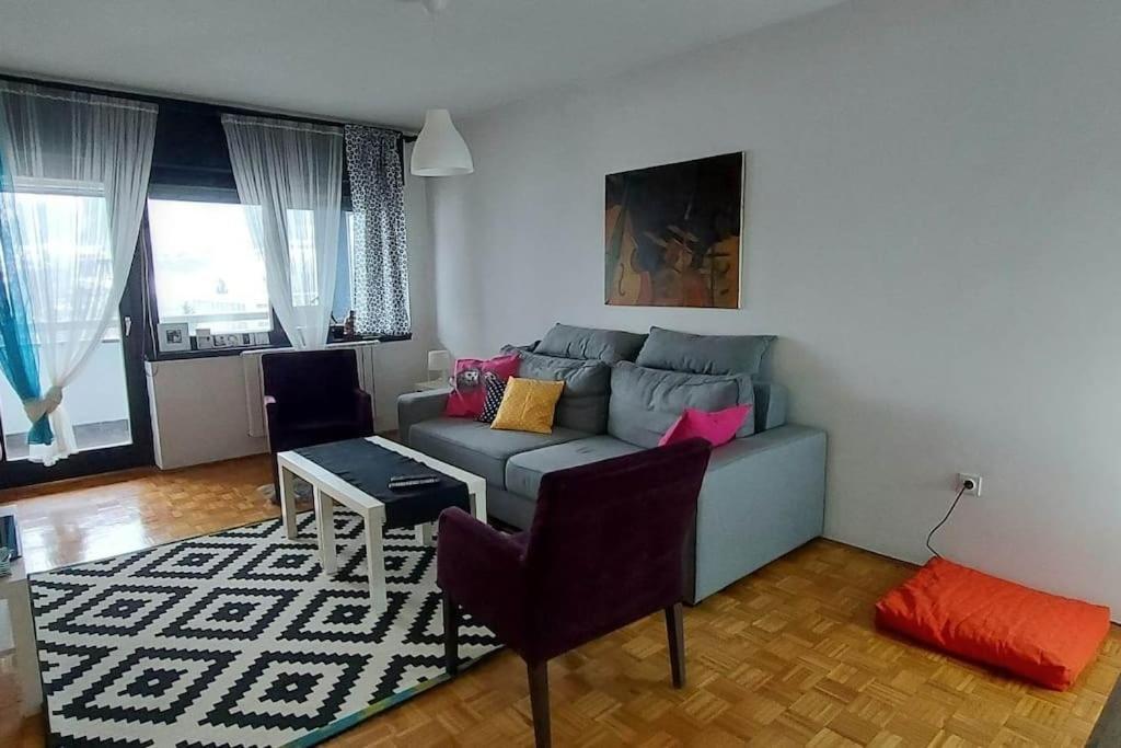 Ms Apartmani Jupiter Tuzla Esterno foto